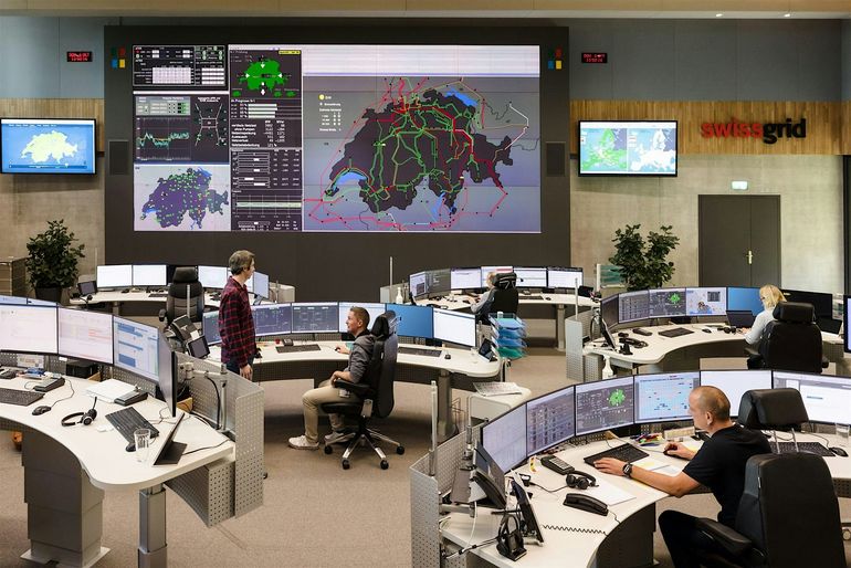 24/7 für die Stromsicherheit – Einblick bei Swissgrid 24/7 für die Stromsicherheit – Einblick bei Swissgrid